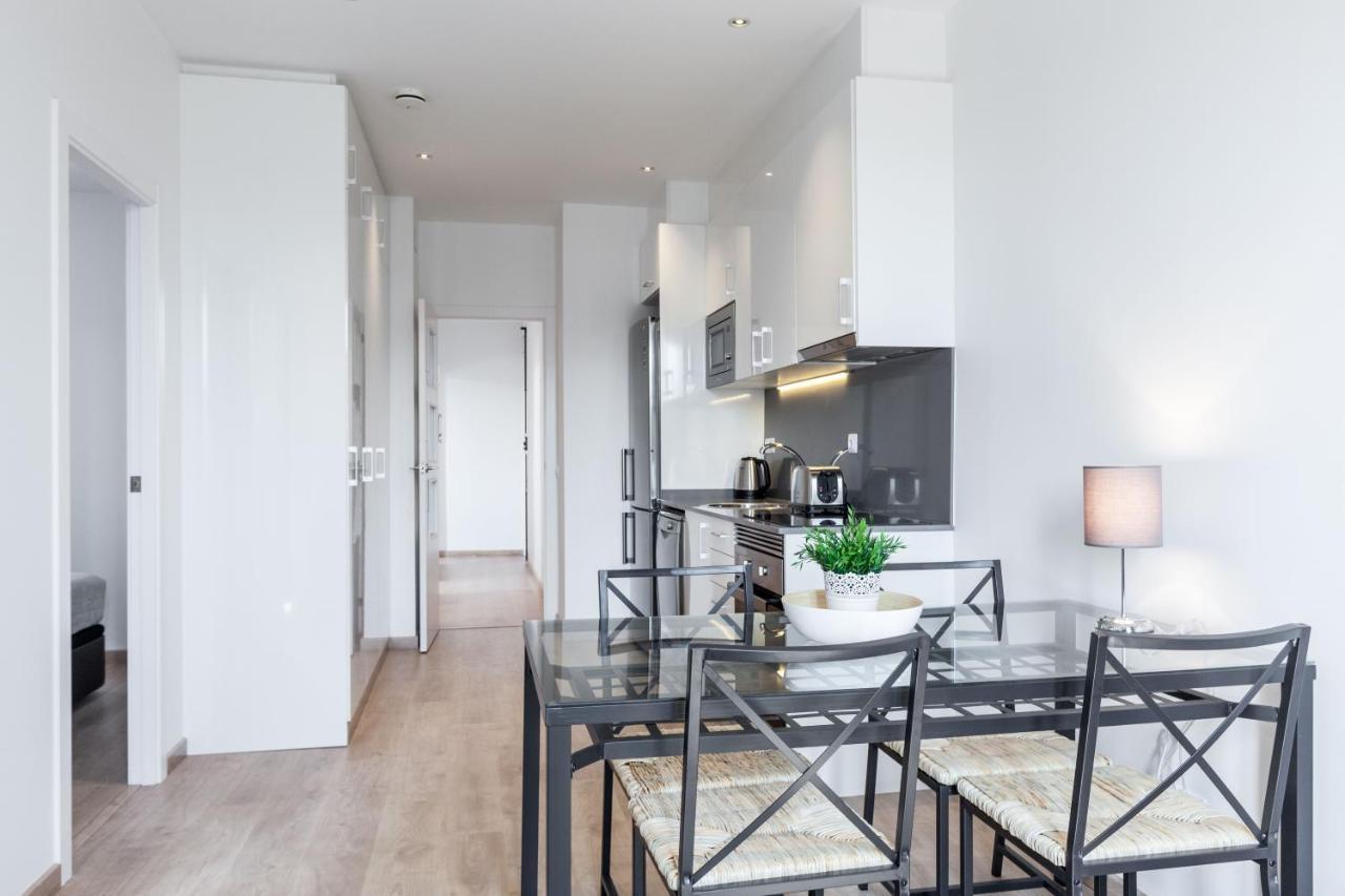 ברצלונה Bright Apartment With Balconies 34 מראה חיצוני תמונה