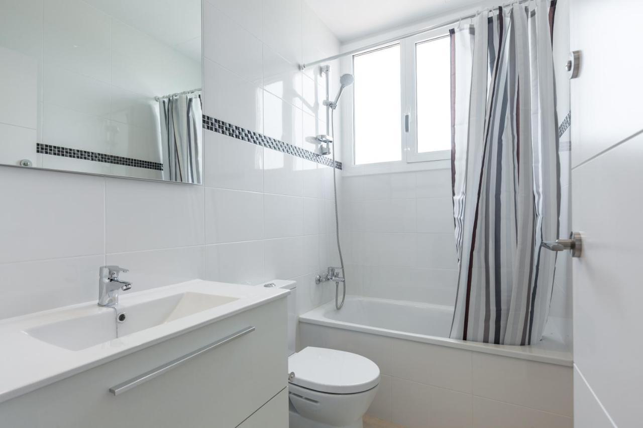 ברצלונה Bright Apartment With Balconies 34 מראה חיצוני תמונה